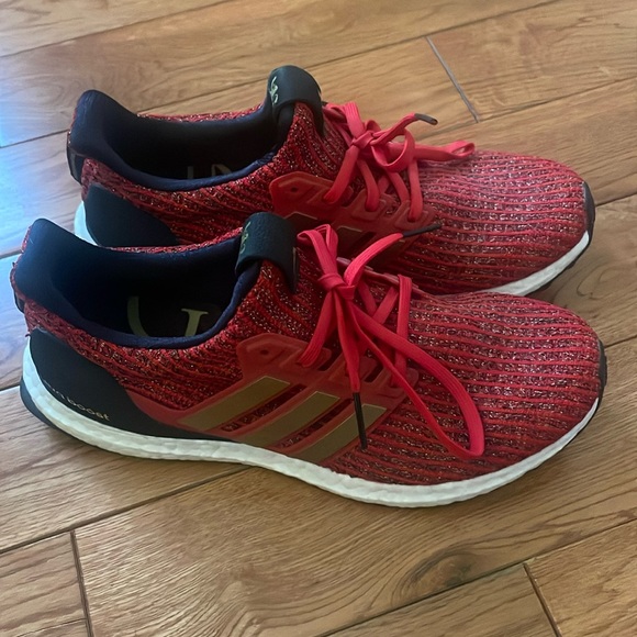 Adidas UltraBoost Game of Thrones Collection Womens size 9.5 - Picture 1 of 4